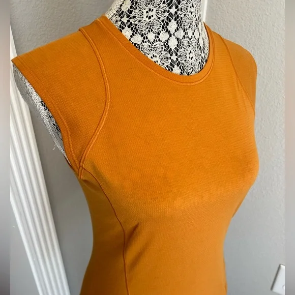 Lululemon Cap Sleeve Hiking Tank in Autumn Orange size 6 - Picture 6 of 10